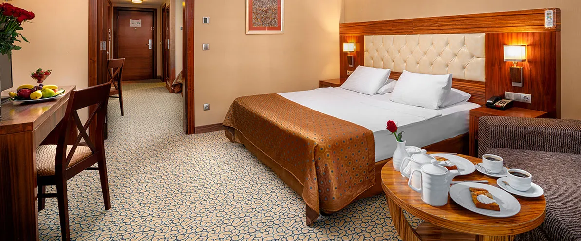 Bera Alanya Otel — Aile Odası