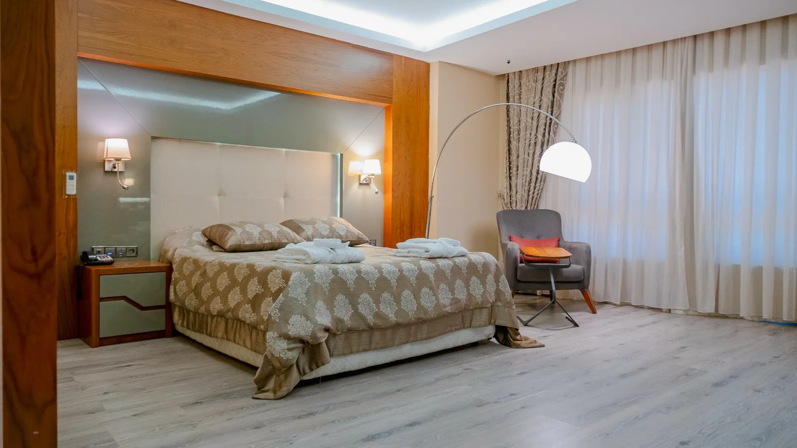 Bera Alanya Otel — Grand Suit (Balkonsuz)