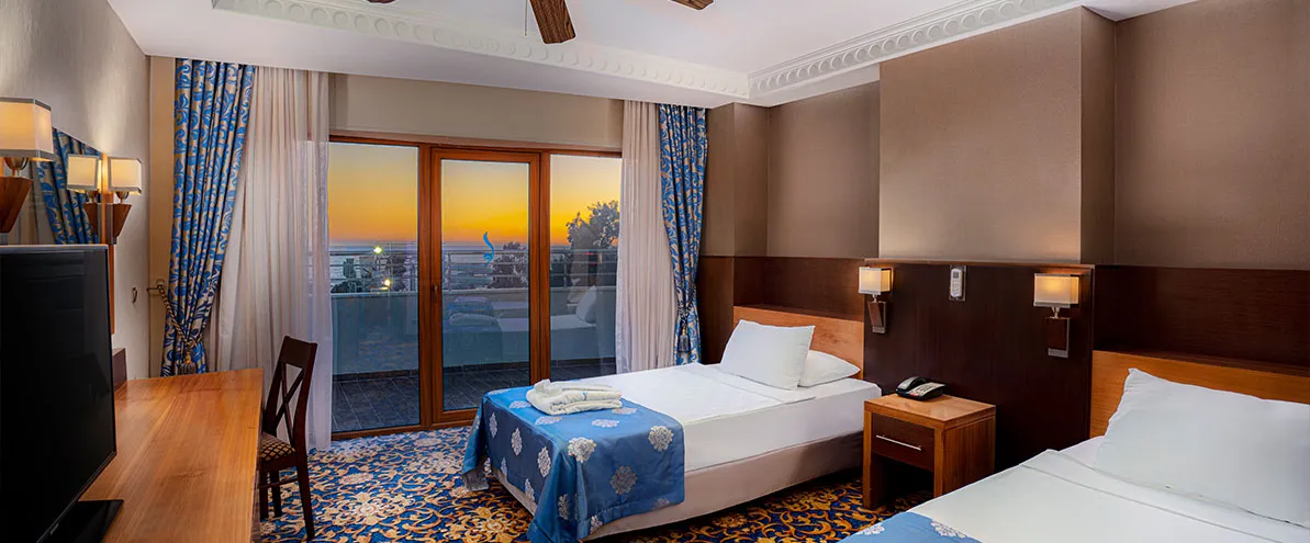 Bera Alanya Otel — Grand Suit (3 Odalı)