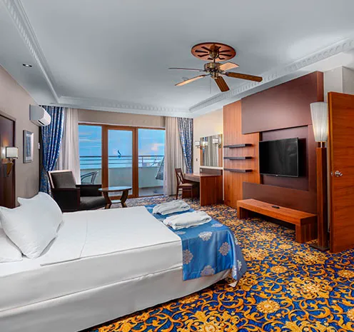 Bera Alanya Otel — Senior Suit İki Odalı